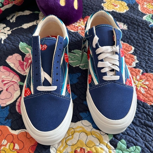 Vans OG Old Skool LX Shoes - Picture 1 of 9